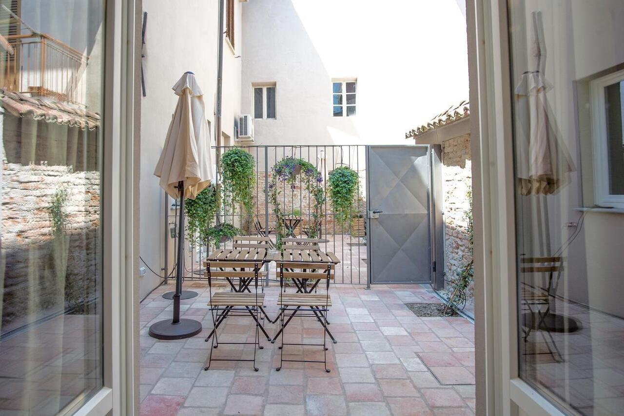 Al Manzil Hidd Residence Al Hidd Exterior photo